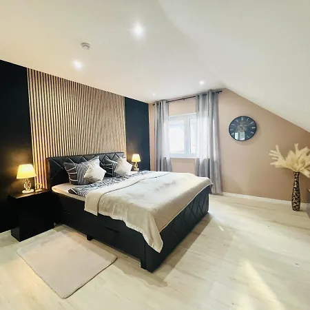Spacious In Quiet Surroundings * Schwanden