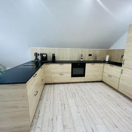 Spacious In Quiet Surroundings شقة *