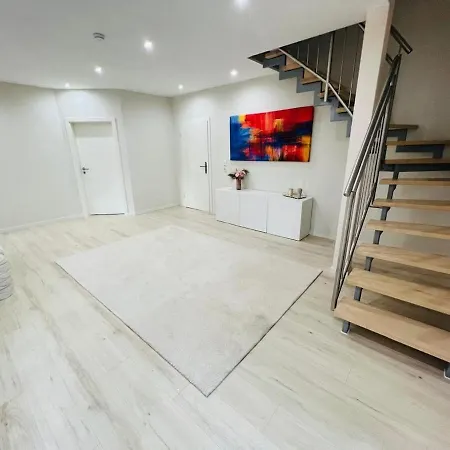 شقة Spacious In Quiet Surroundings Schwanden